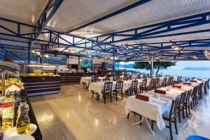 Hotel Aquaprincess - Food & Beverages