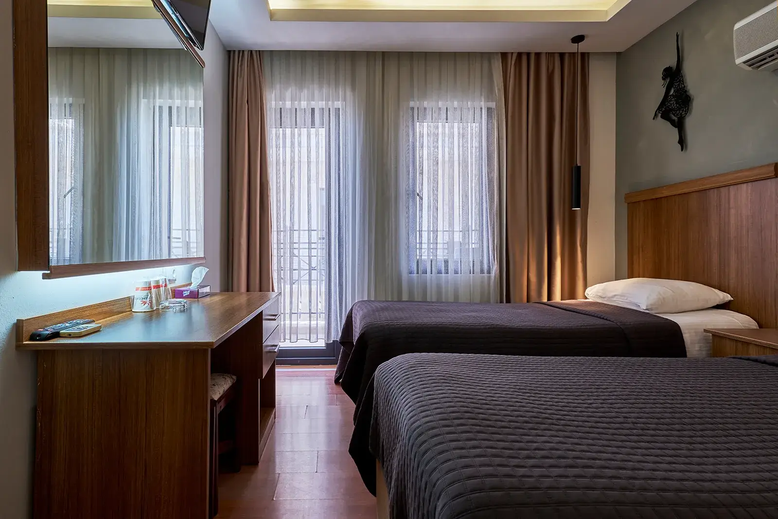 Aquaprincess Hotel - Suit Room